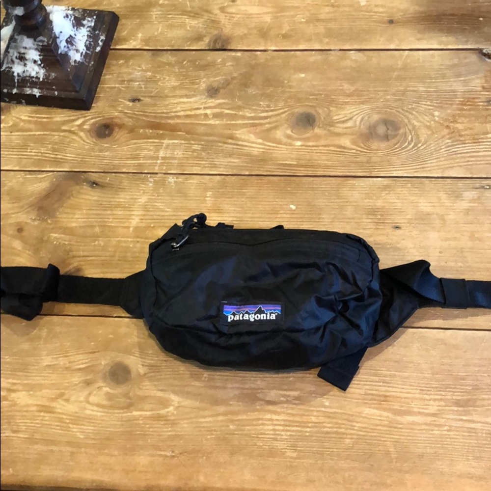 Patagonia Black Crossbody Waist Pack - Picture 5 of 8